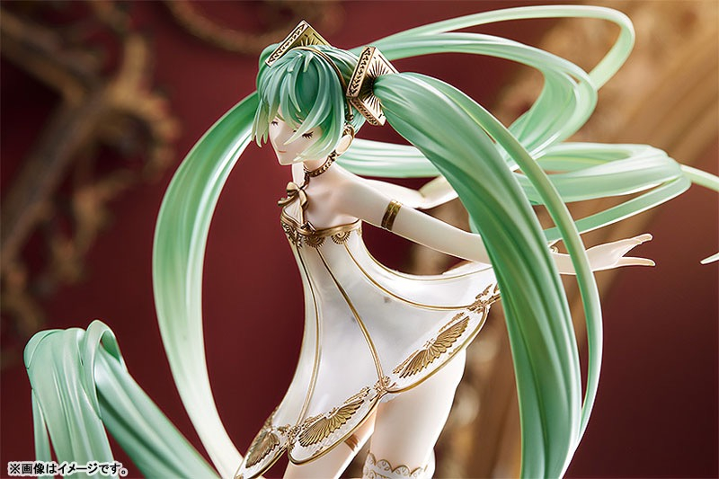 Hatsune Miku Symphony 5th Anniversary Ver. 1/1 Figure | J-List