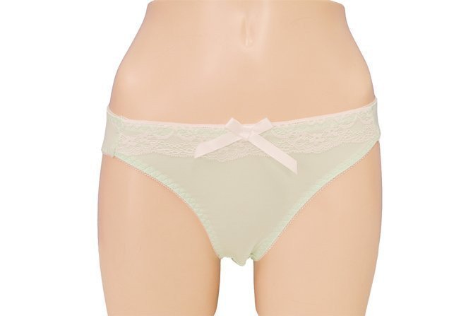 Scented Panty of Schoolgirls Gacha Box (One of the six types is randomly included)