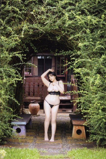 Mitsupara Momona Koibuchi