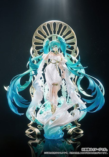 Hatsune Miku 1/7 Figure feat. Yoneyama Mai