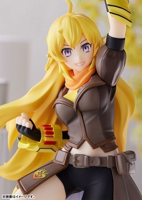 Yang Xiao Long POP UP PARADE Figure -- RWBY