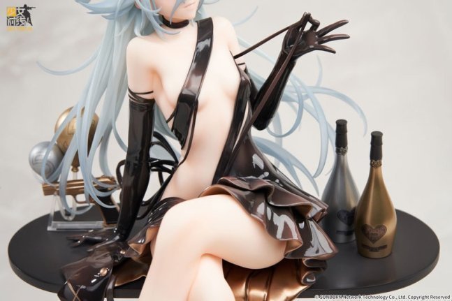 PA-15 1/7 Figure Phantom Thief of Champagne Ver. -- Girls' Frontline