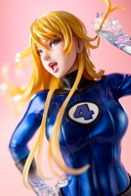 Invisible Woman ULTIMATE 1/6 MARVEL BISHOUJO Figure