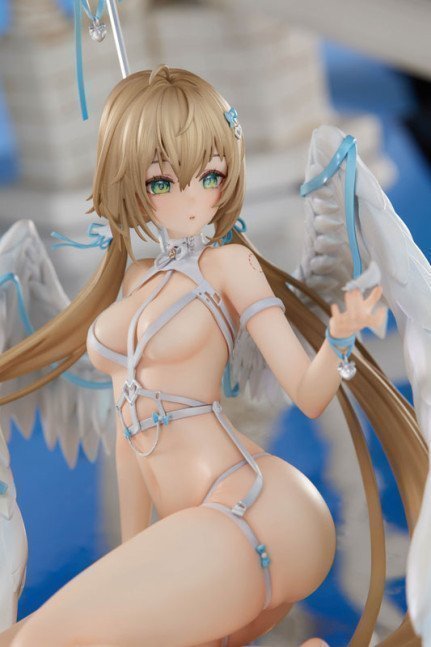 Momoko-chan 1/6 Figure Illustrated by Hokiboshi
