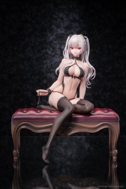 Tana Black Bunny Girl 1/7 Figure