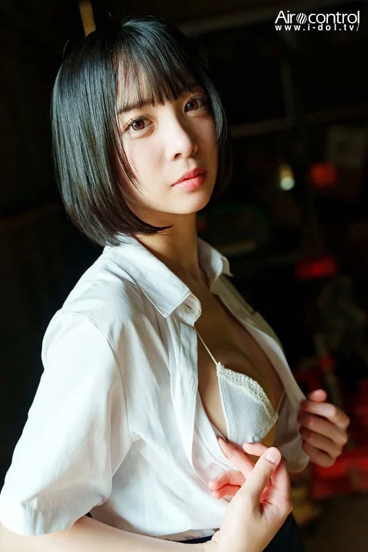 ALL NUDE -- Iroha Hakata (Blu-ray)