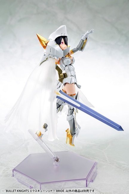 Megami Device BULLET KNIGHTS Executioner Bride 1/1 Plastic Model