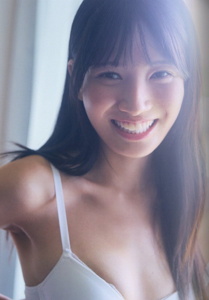 sprout -- Moe Sakakibara Photo Book
