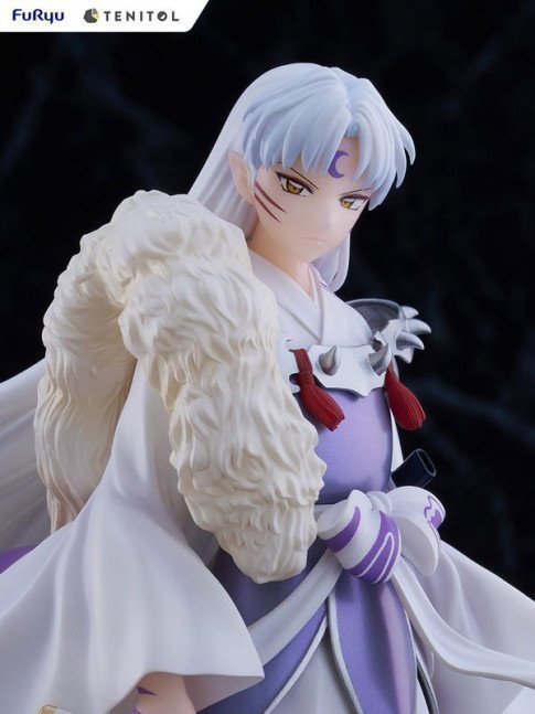 InuYasha Sesshomaru TENITOL Figure -- InuYasha
