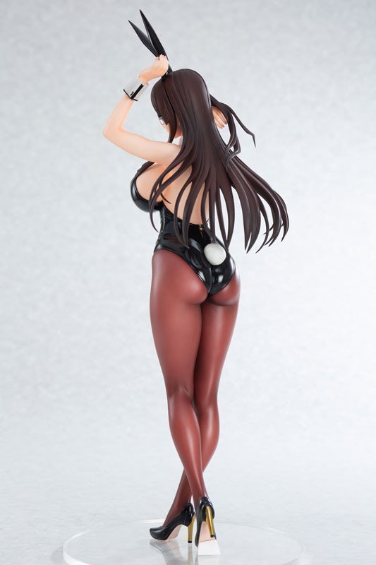 Touko Sakuramachi 1/6 Figure Bunny ver.  -- Succubus Stayed Life