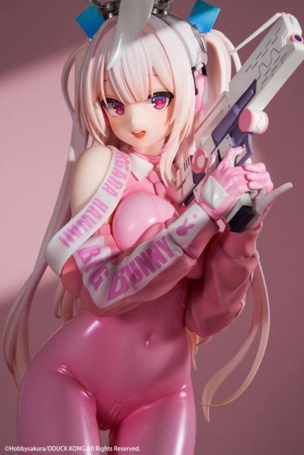 Super Bunny 1/6 Figure Illustrated by DDUCK KONG