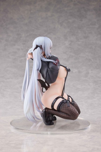 White Hair Hoodie Succubus 1/6 Figure Deluxe Edition