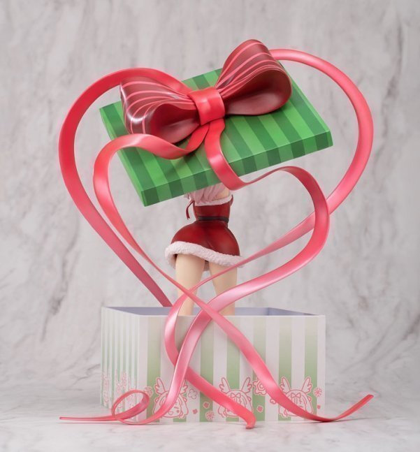 Chika Fujiwara 1/7 Figure Christmas Present Ver. -- Kaguya-sama: Love Is War? -The Geniuses' War of Love and Brains-