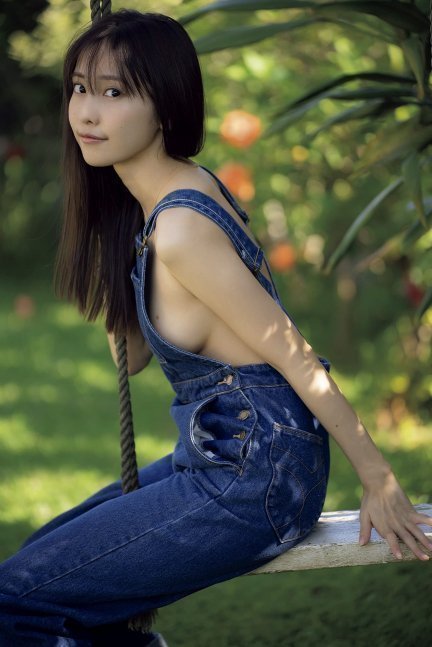 BE WITH ME - Hinako Sano