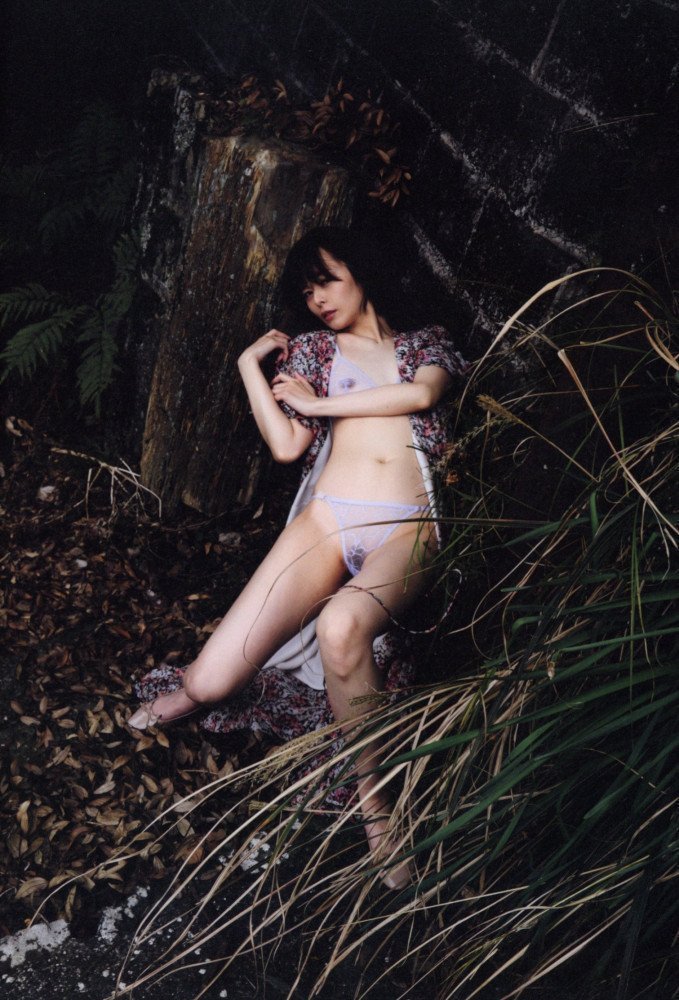 Filled with the Moon -- Luna Tsukino Photo Book