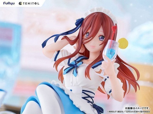 Miku TENITOL Fig a la mode Figure -- The Quintessential Quintuplets Specials