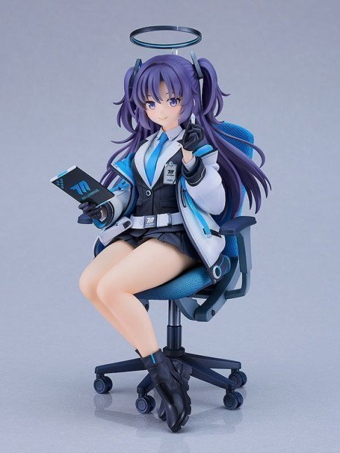 Yuuka -Daily Life Of A Treasurer- 1/7 Figure -- Blue Archive