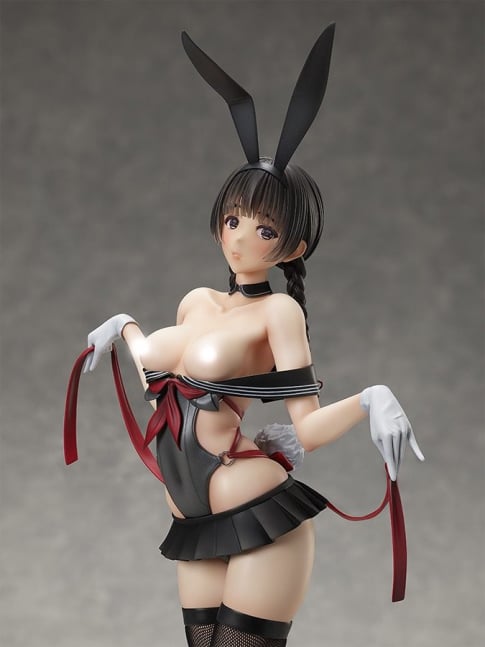 Momoko Uzuki 1/4 Figure Bunny Style
