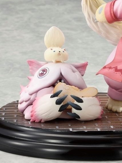 Usagiza Nanachi & Mitty Figure -- Made in Abyss