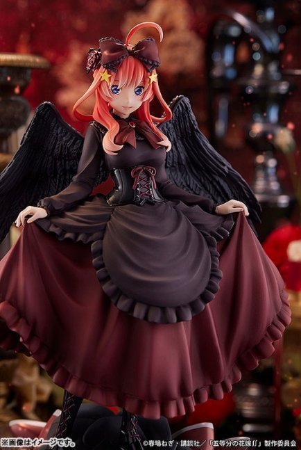 Itsuki Nakano 1/7 Figure Fallen Angel ver. -- The Quintessential Quintuplets SS