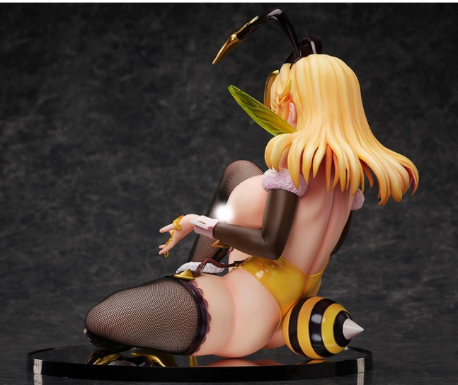 Queen Bee Honey 1/4 Figure Illustrated by Himuro Shunsuke