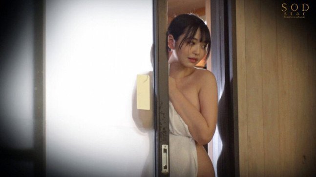 Could you Enter a Hot Spring Bath with Only a Towel? -- Momona Koibuchi
