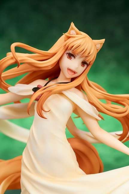 Holo 1/7 Figure -- Spice and Wolf