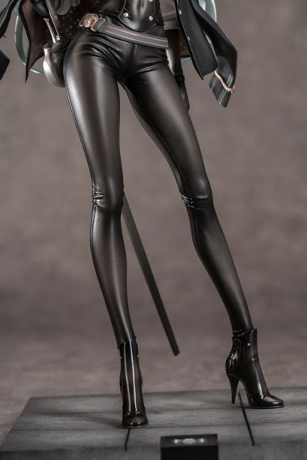 A-Z: [S]-full dress- 1/7 Figure