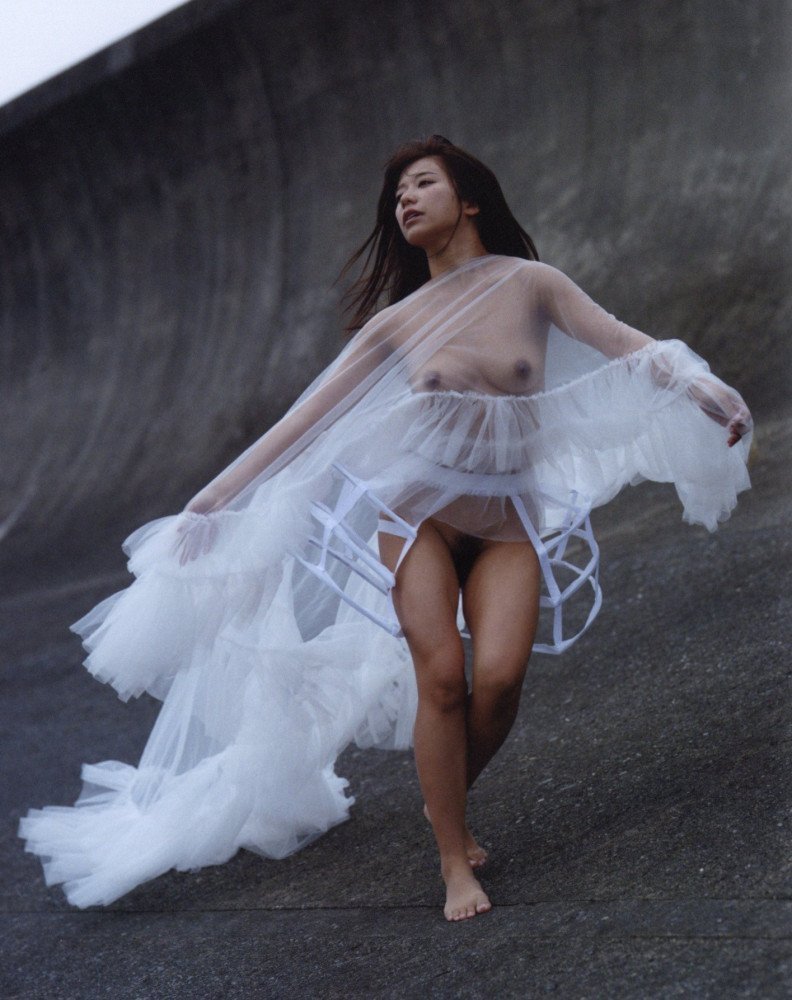 TRITON… -- Niko Kawagoe Photo Book