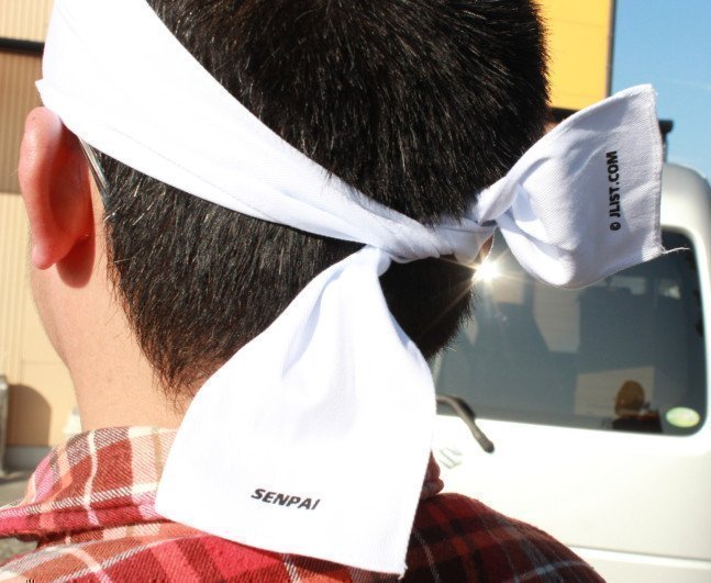 SENPAI HACHIMAKI Please notice me Senpai