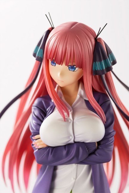 Nino Nakano 1/8 Figure -- The Quintessential Quintuplets