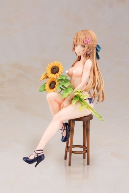 Sunflower Girl Momose Kurumi 1/7 Figure