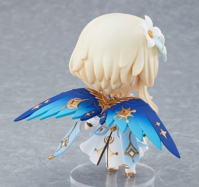 Traveler (Lumine) Nendoroid Figure -- Genshin Impact