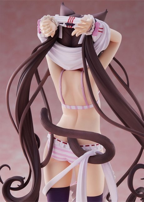 Chocola 1/7 Figure -Dress up time- -- Nekopara