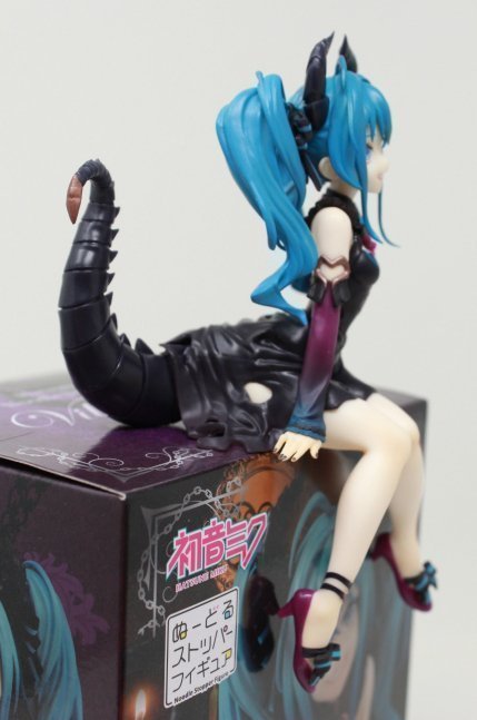 Miku Hatsune Noodle Stopper Figure Villain ver.
