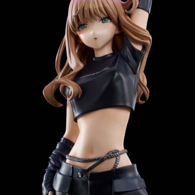 Yume Minami ZOZO BLACK COLLECTION Figure -- GRIDMAN UNIVERSE