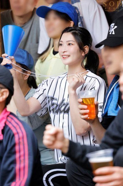 Vulgar Entertainment for a Country Man -- Suzu Honjo