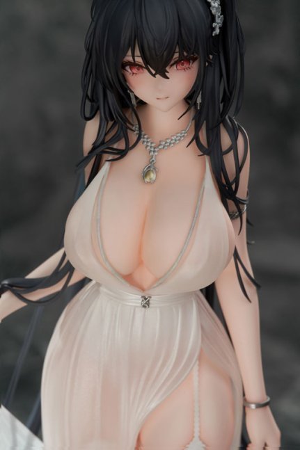 Taiho 1/6 Figure -Wedding Sea Breeze Temptation- -- Azur Lane