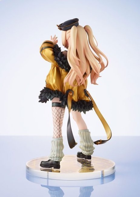 Bache 1/7 Figure -- Azur Lane