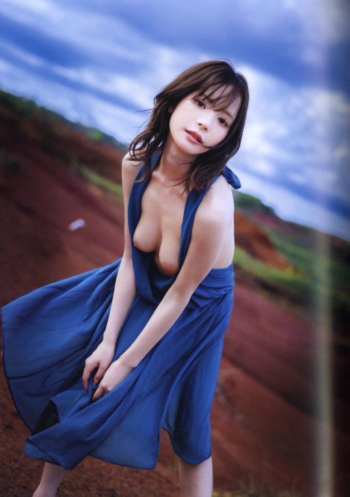 .(Period) -- Kana Momonoki Photo Book