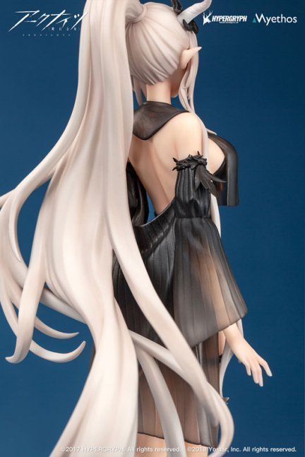 Shining 1/10 Figure Summer Time Ver. -- Arknights