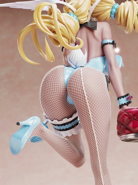 Kirara Akutsu 1/4 Figure Bunny Version Illustrated by Raita