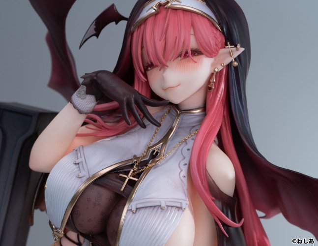 Succubus Sister no Oneesan 1/6 Figure
