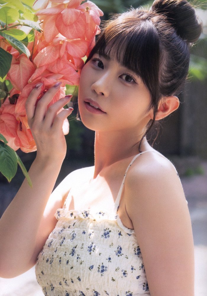 Anything Is Fine -- Ibuki Aoi Photo Book
