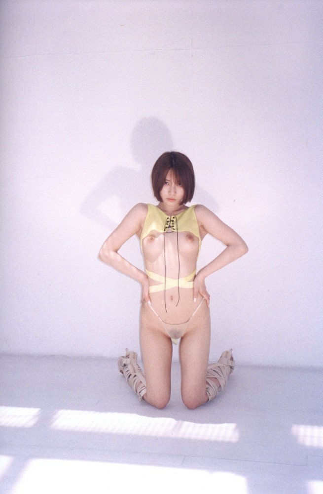 soft noise -- Saika Kawakita Photo Book