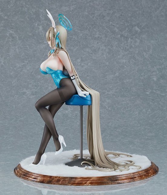 Ichinose Asuna (Bunny Girl) 1/7 Figure -- Blue Archive