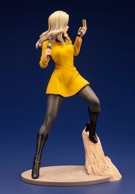 Command Officer 1/7 Star Trek Bishoujo Figure
