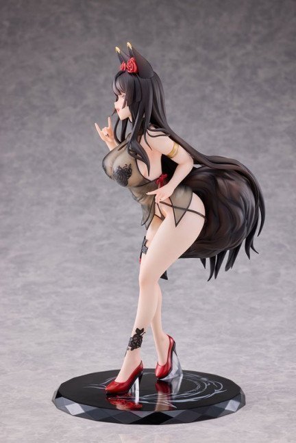 Fox Girl, The Rose Blooming in Midwinter 1/6 Figure Illustrated by TACCO