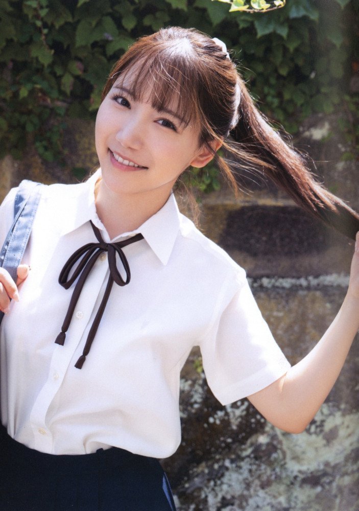 ring-ring -- Marin Mita 1st Photo Book
