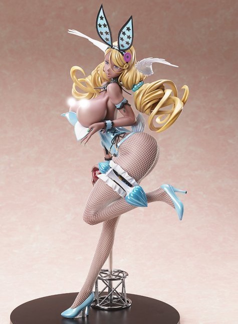 Kirara Akutsu 1/4 Figure Bunny Version Illustrated by Raita